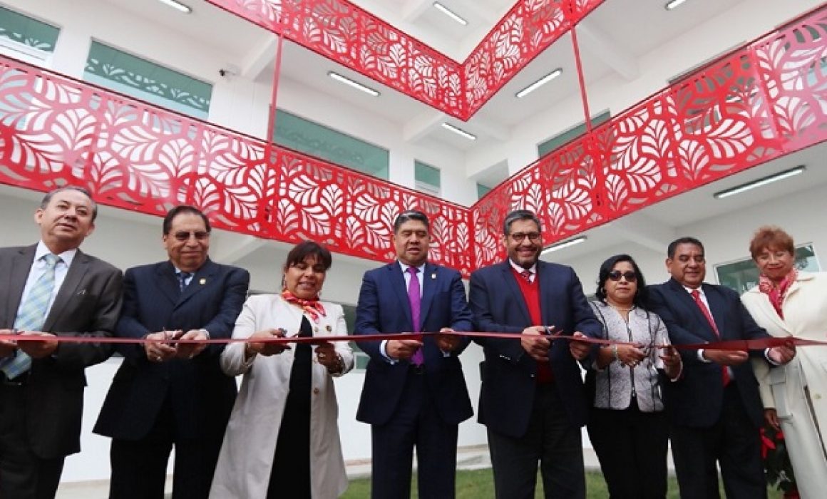 Inaugura Uatx Edificio En La Facultad De Filosofia Y Letras