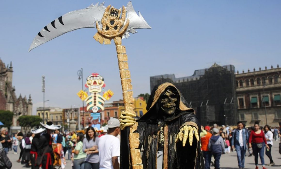 Altar de Altares ofrenda culto, misticismo e historia de Día de Muertos