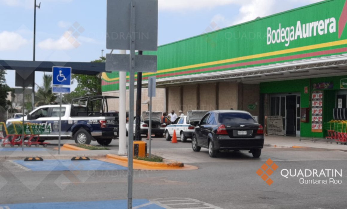 Huachicolean a la Bodega Aurrera de Cancún