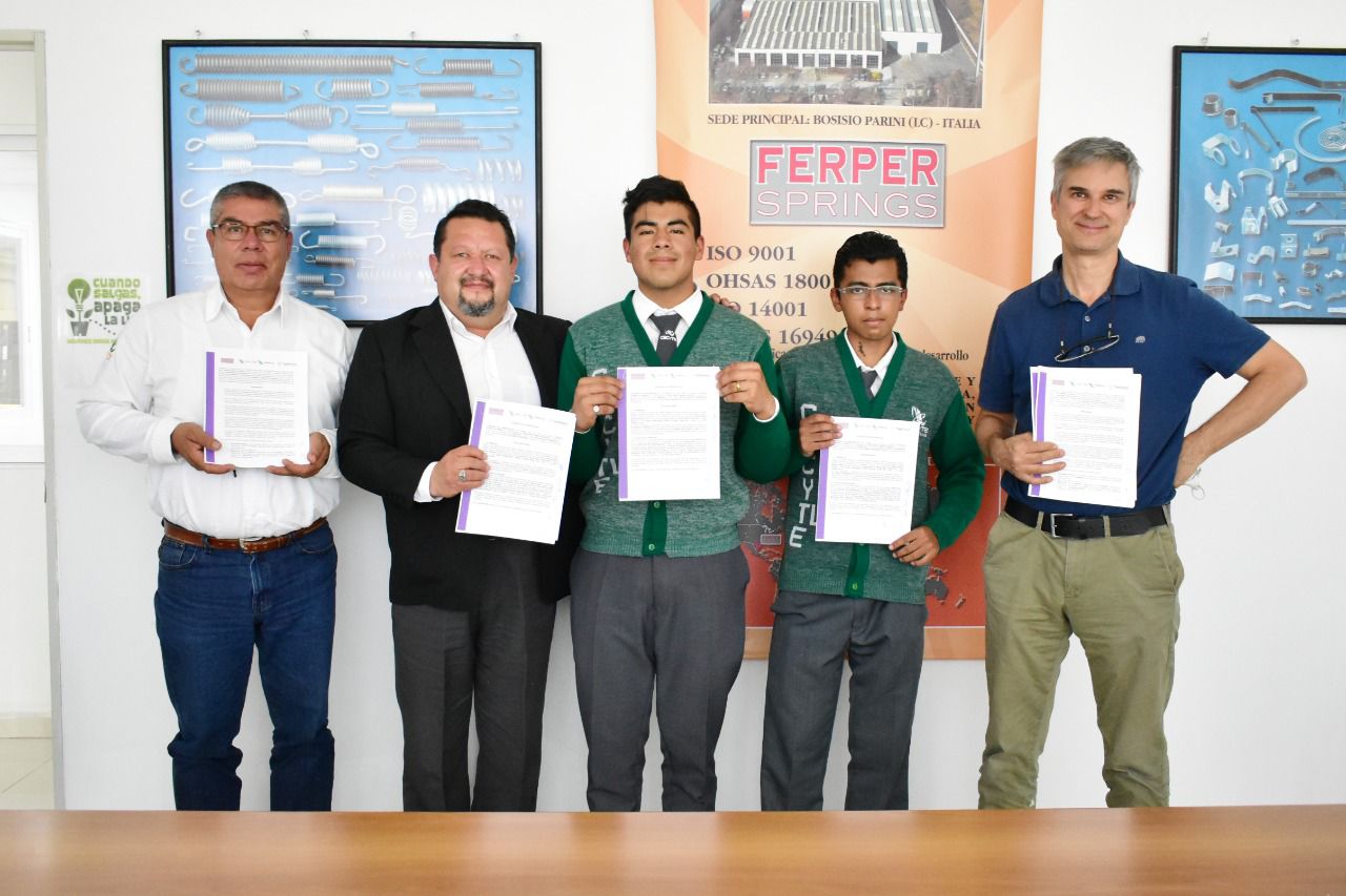 Firman Cecyte y empresa italiana convenio en beneficio de estudiantes