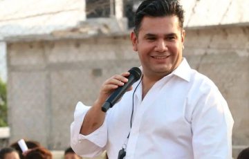 Roban Auto A Punta De Pistola A Equipo De Candidato En Chiapas