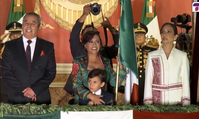 Da su último Grito de Independencia Lorena Cuéllar Cisneros