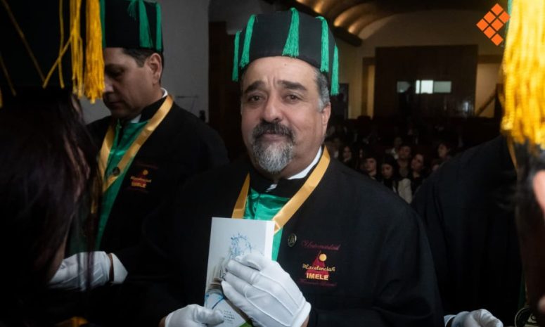 Reconocen trayectoria de Leo Espinoza con Doctorado Honoris Causa 