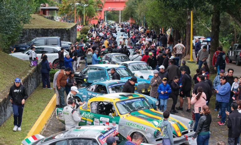 Carrera Panamericana se despide de Veracruz tras recorrer 37 municipios 